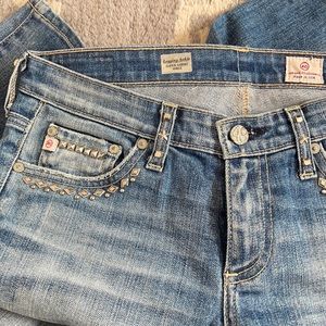 AG Super Skinny Ankle. Silver pocket details